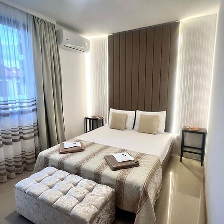 Luxury Lighthouse Golf Villa Balchik Exterior photo