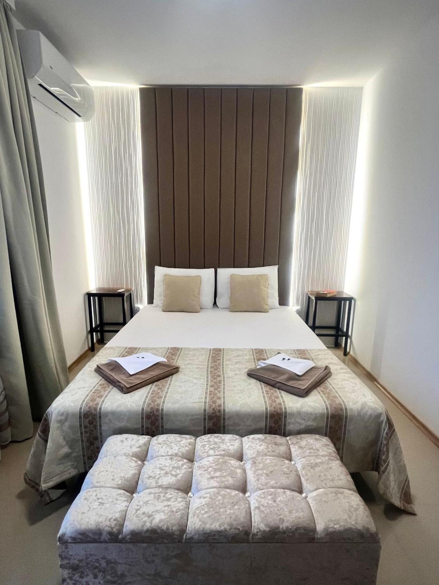 Luxury Lighthouse Golf Villa Balchik Exterior photo